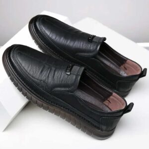 Leather black shoes